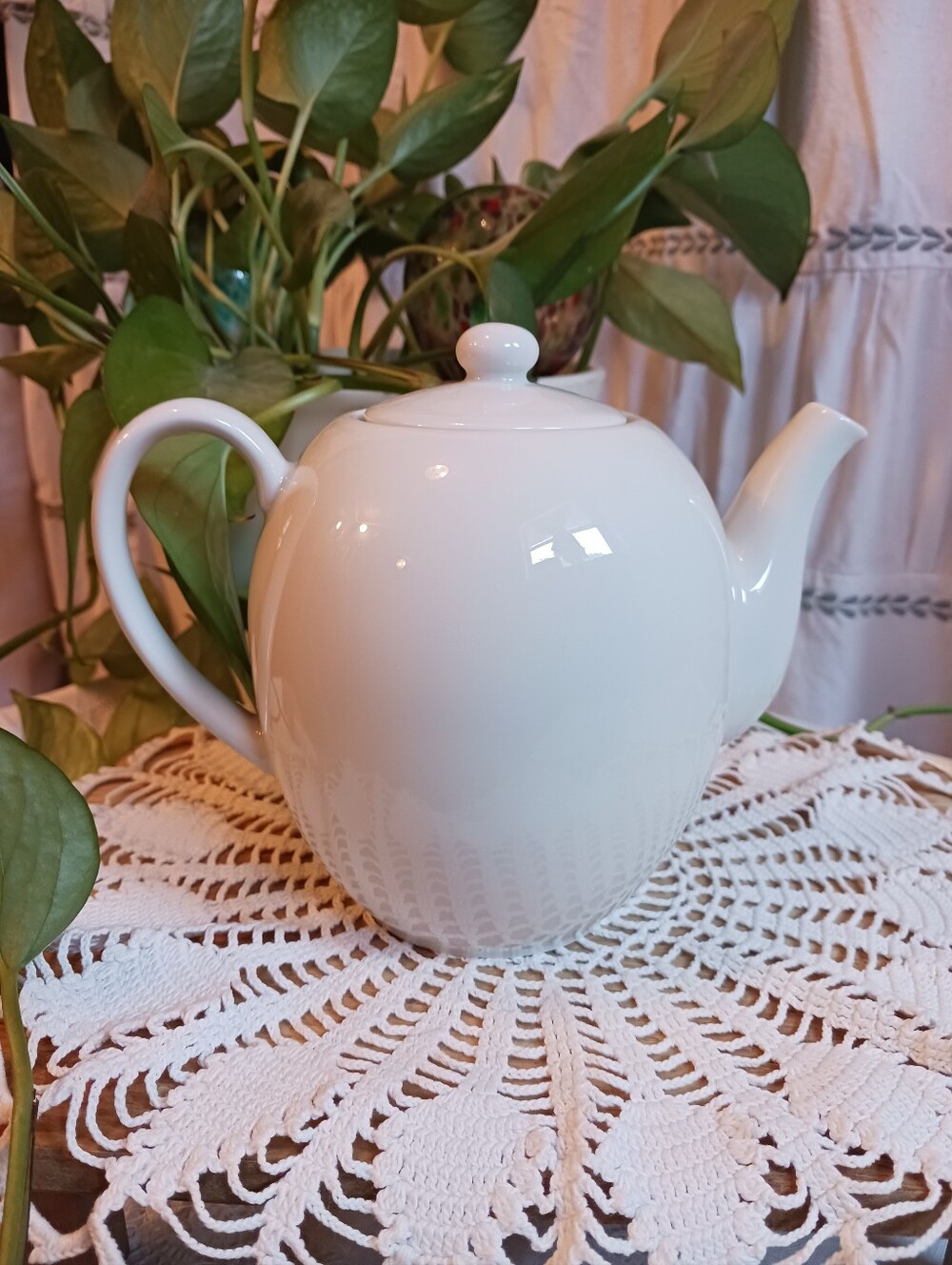 Vintage Arzberg German Teapot Simple White Minimalist Design Porcelain EUC